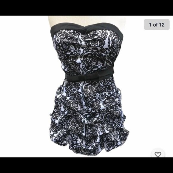 Emerald Sundae Dresses & Skirts - Emerald Sundae Bubble Mini Strapless Formal Dress Black Sexy Siweetheart sz 7 Jr